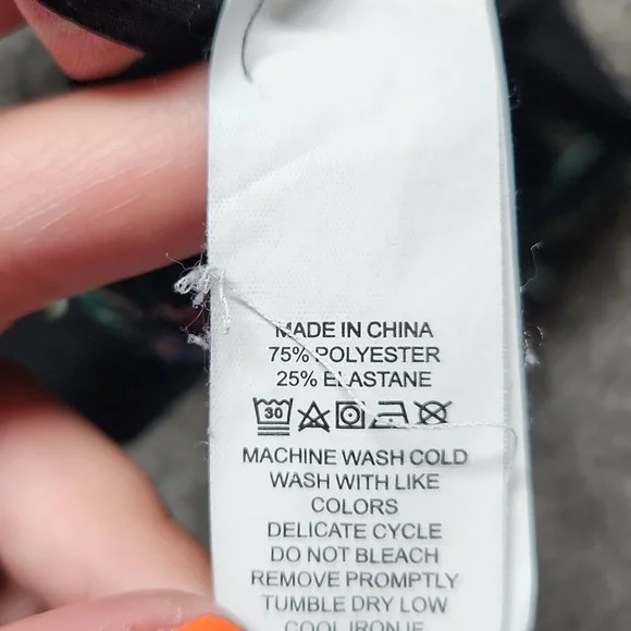 Kate Spade Floral Sports Bra - Picture 5 of 5